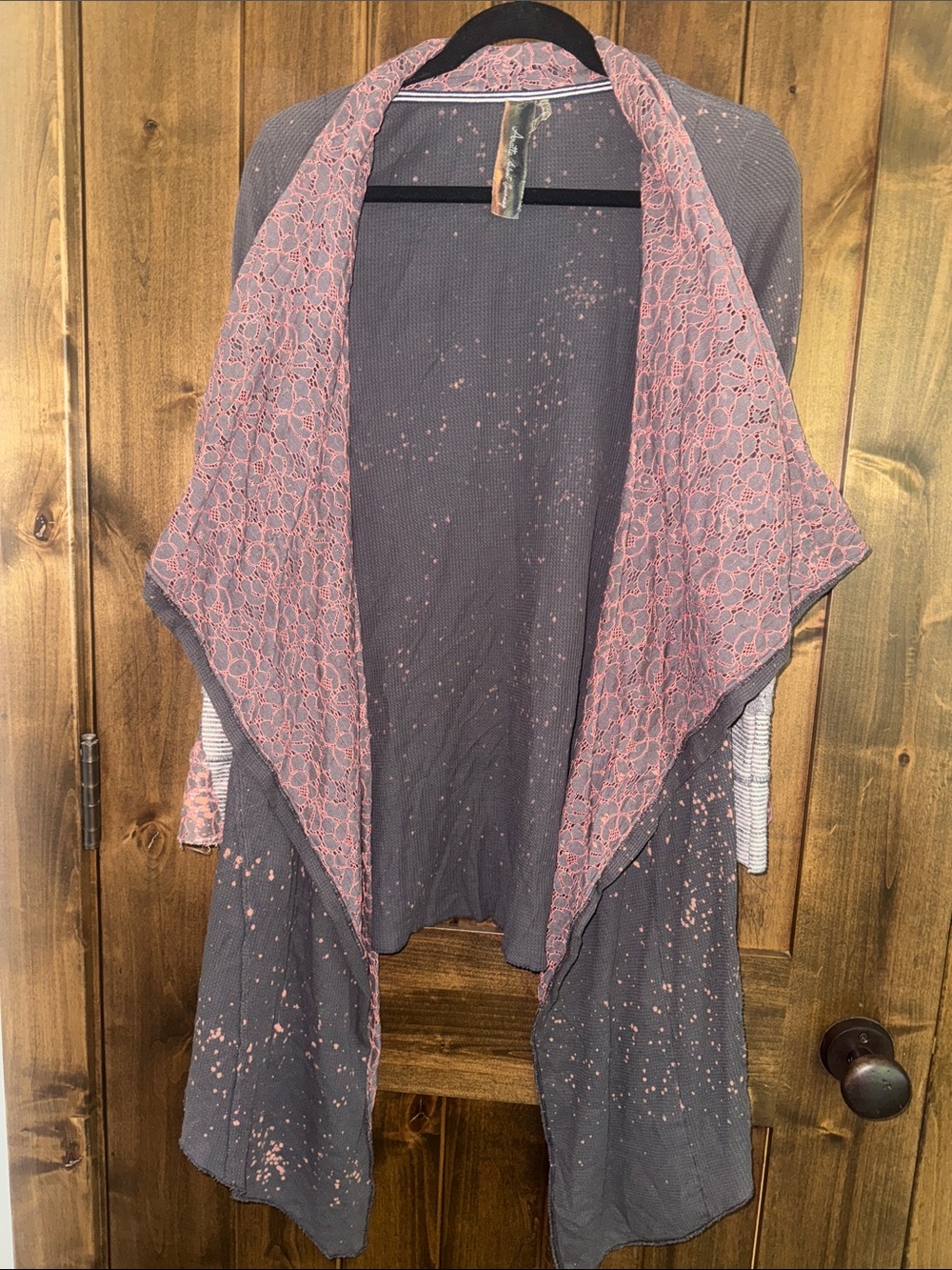 Open-Front Gray Cardigan with Pink Lace-Trim Collar